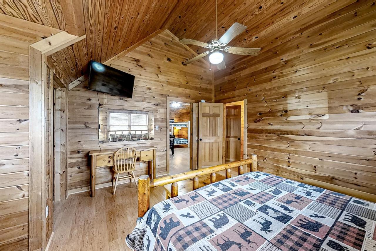 Mountain Lion'S Tales Villa Gatlinburg Eksteriør billede